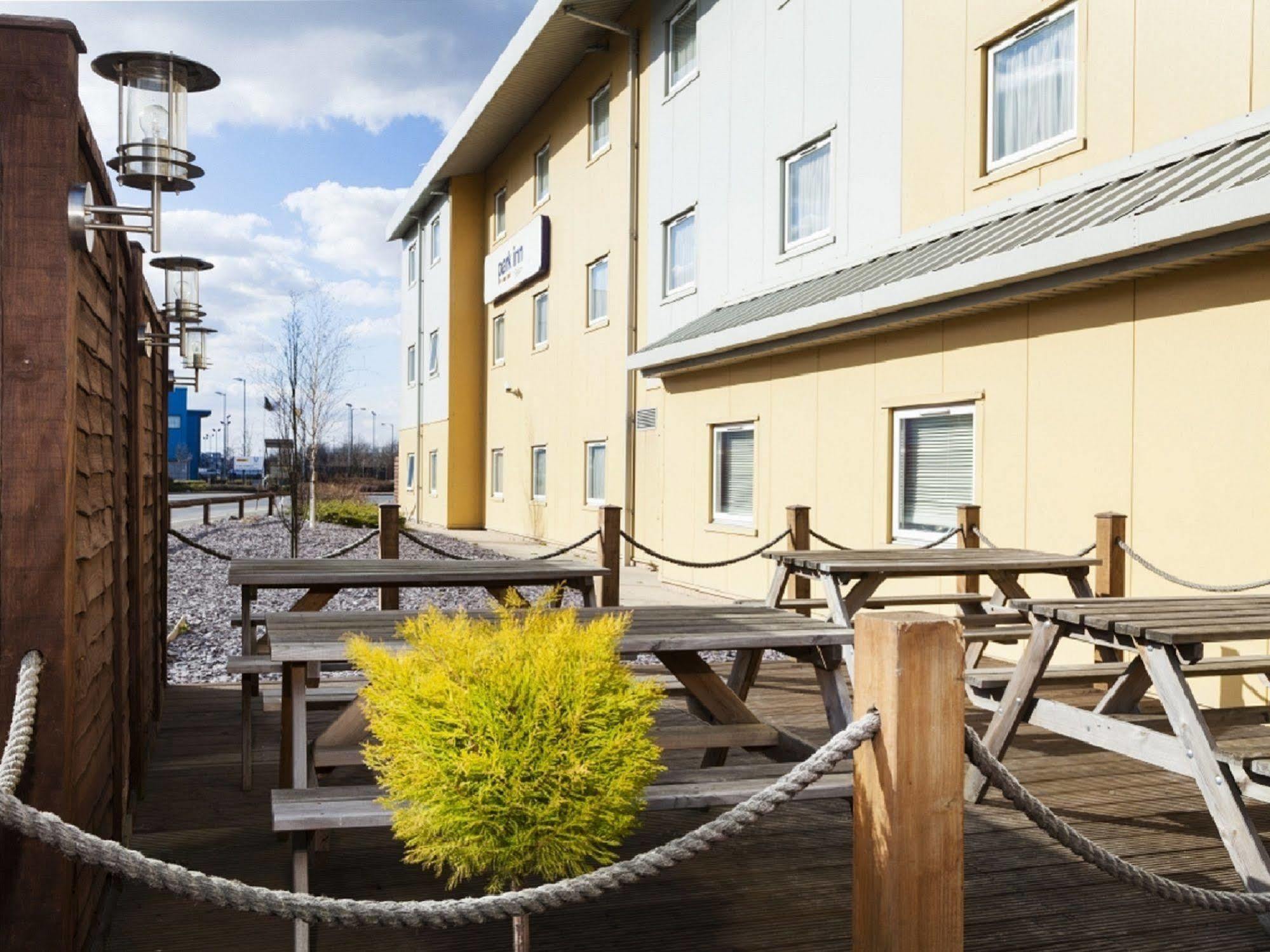 Doncaster International Hotel By Roomsbooked Exterior photo